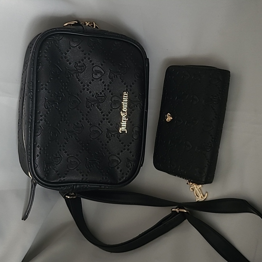 Juicy Couture Logo Debossed Black Camera Crossbody Bag with matching Wallet
